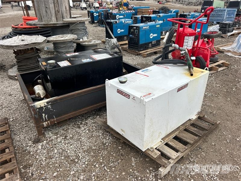 Quantity of (2) Skid Mounted Steel Diesel Fuel Tan Баки для топлива и присадок