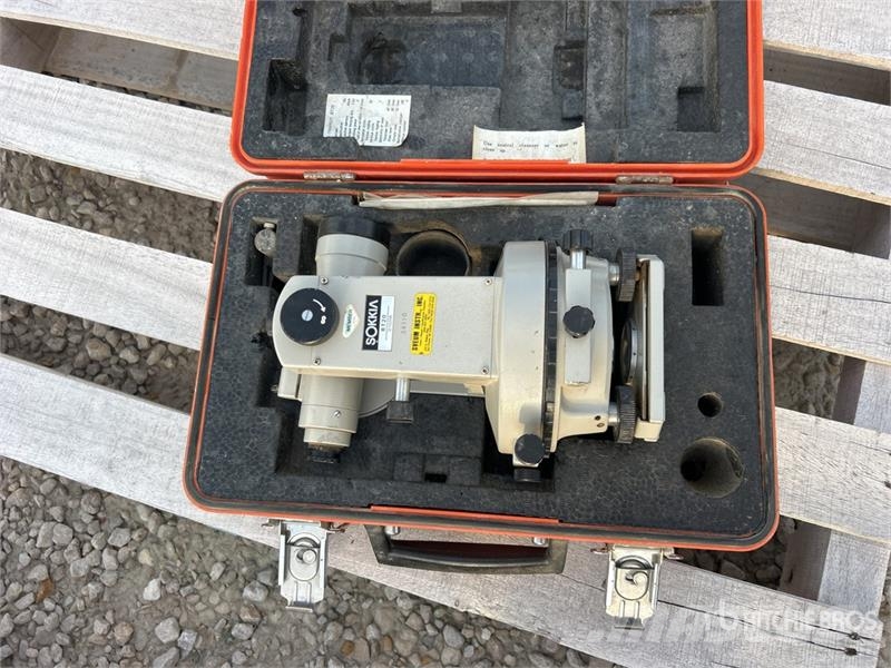 Quantity of (2) Sokkia BT20 Survey Transit Drugi deli
