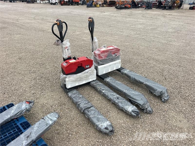  Quantity of (2)  STARVOX 6600 lb Electric Pallet J Jekketralle