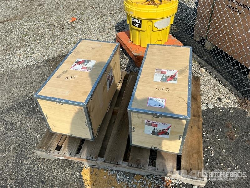 Quantity of (2) STARVOX JB80T 80 ton Pneumatic/Hy Muu