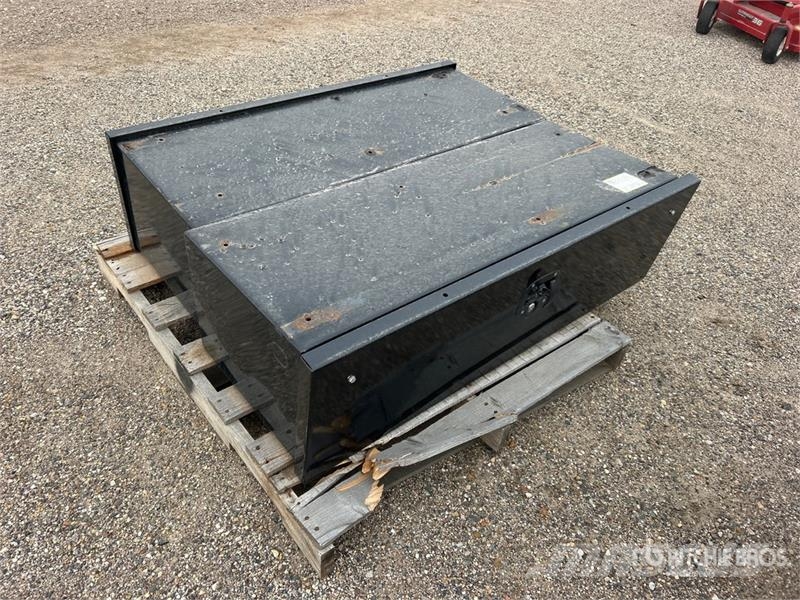 Quantity of (2) Toolbox 운송 장비 - 기타