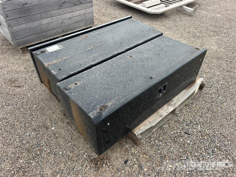 Quantity of (2) Toolbox 운송 장비 - 기타