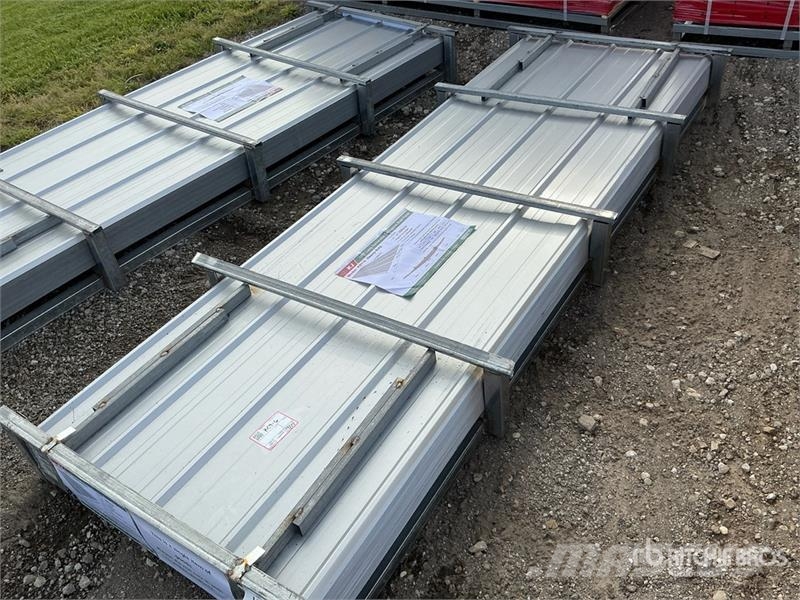 Quantity of (200) KJ K0310 Galvalume Corrugated S Подемници, лебедки и елеватори за материали