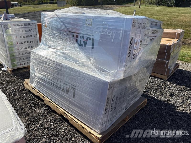  Quantity of (21) Leer Latitude Soft Folding Tonnea Transportes - Outros
