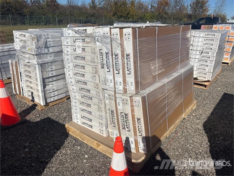  Quantity of (22) Leer Latitude Soft Folding Tonnea Transportes - Outros
