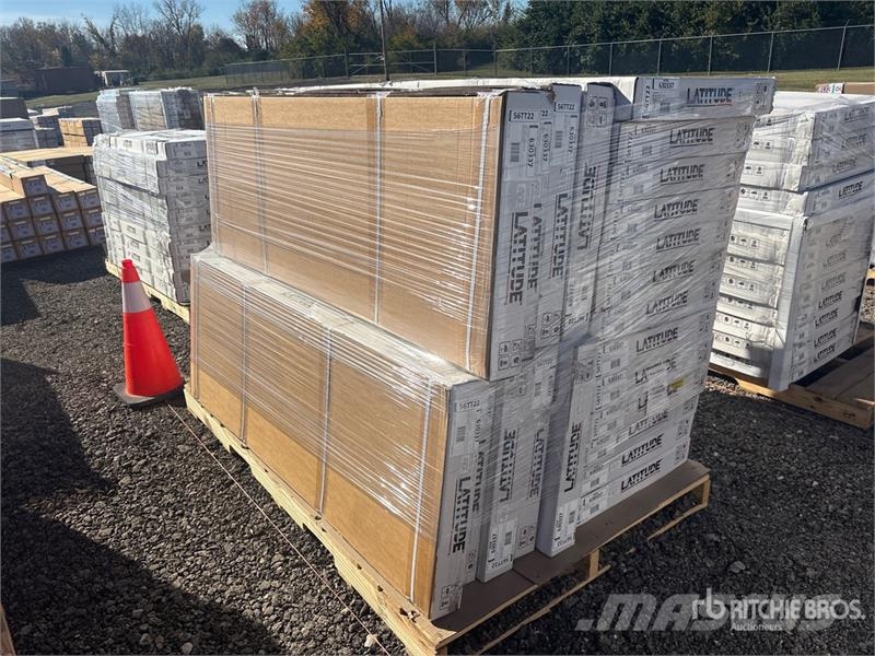  Quantity of (22) Leer Latitude Soft Folding Tonnea Transportes - Outros
