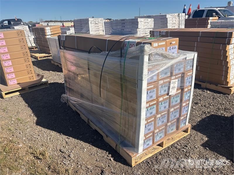 Quantity of (22) Leer Roll It Up Soft Rolling Tonn Transportes - Outros
