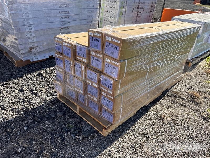  Quantity of (22) Soft Folding Tonneau Cover (Unuse Transportes - Outros
