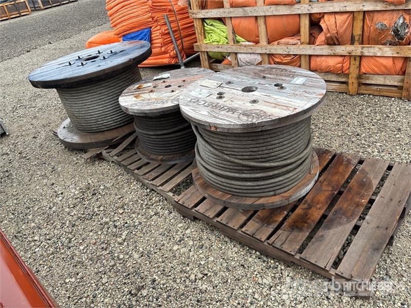 Quantity of (3) Cable Outros componentes