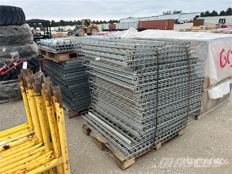 Quantity of (3) Pallet Racking Építőipar - Egyebek