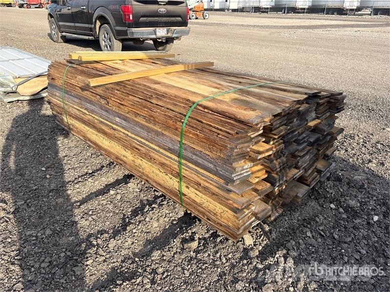 Quantity of (340) 1 in x 6 in x 8 ft Fence Plank Vintsid, telfrid ja materjaliliftid