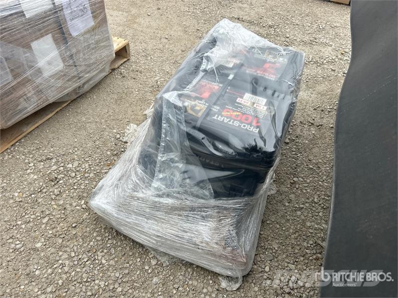  Quantity of (4) 1 Gauge 25 ft Heavy Duty Booster C Outros componentes
