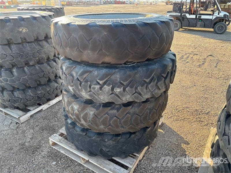  Quantity of (4) 13.00-28 Tires Tyres, wheels and rims
