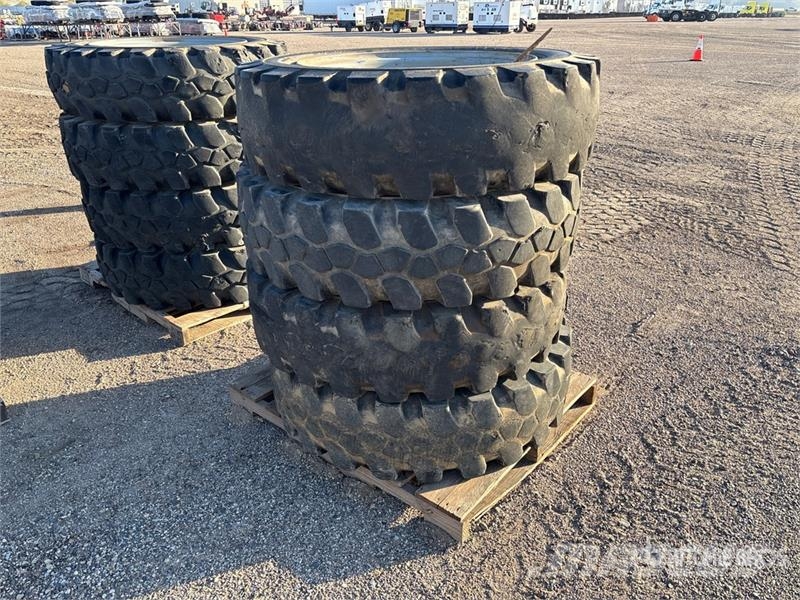  Quantity of (4) 13.00-28 Tires Tyres, wheels and rims