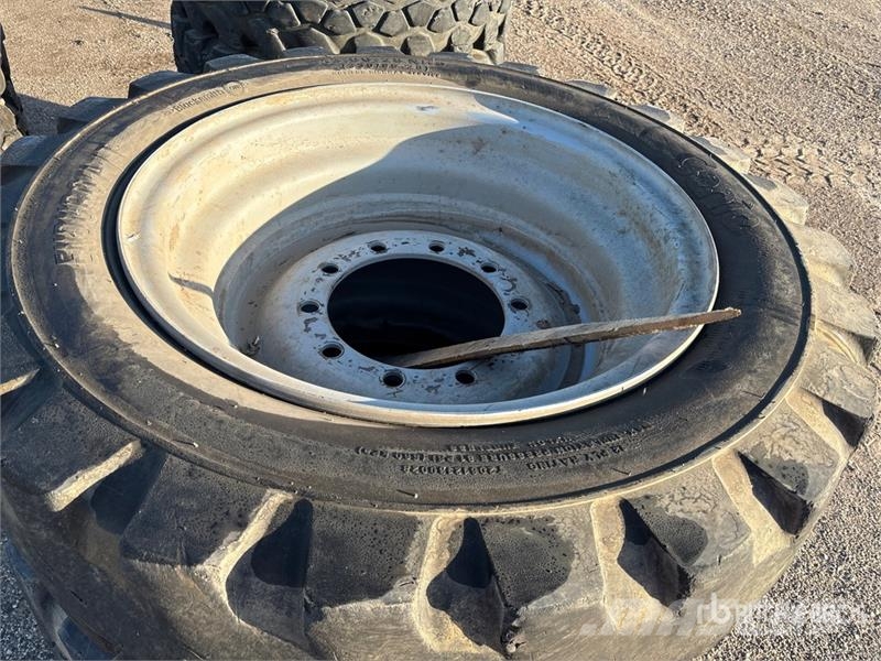  Quantity of (4) 13.00-28 Tires Tyres, wheels and rims