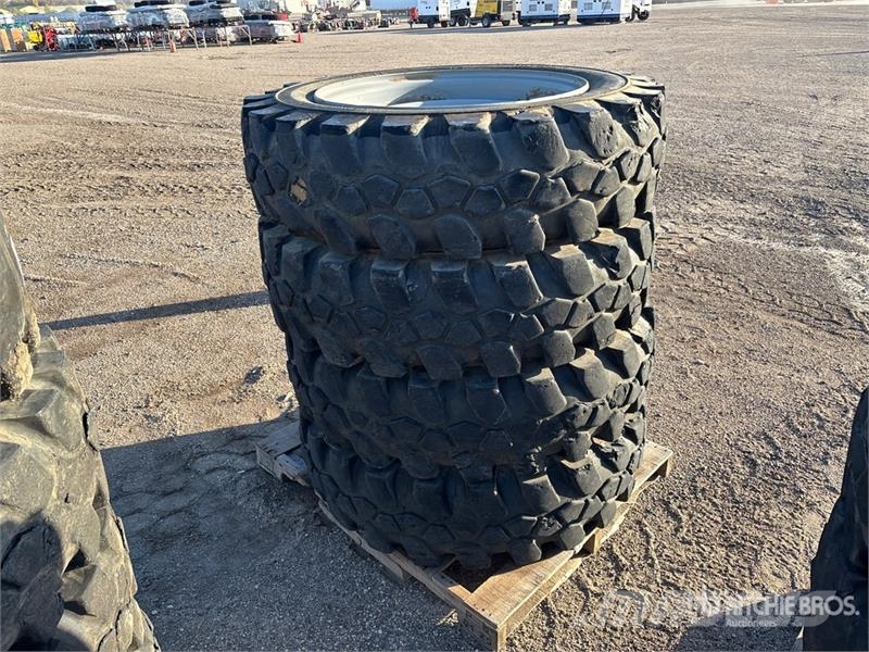  Quantity of (4) 13.00-28 Tires Tyres, wheels and rims
