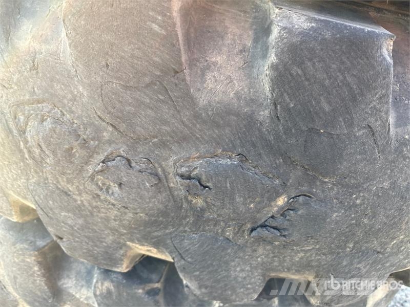  Quantity of (4) 13.00-28 Tires Tyres, wheels and rims