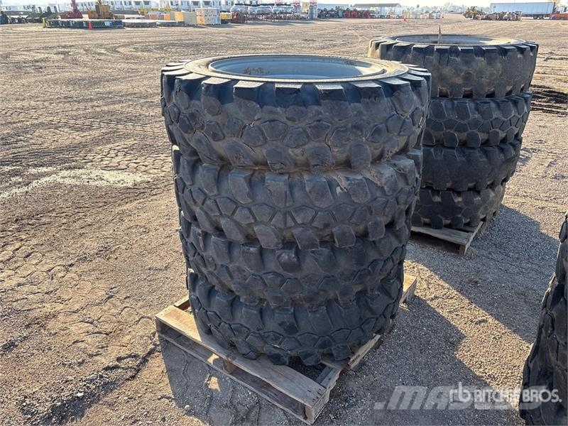  Quantity of (4) 13.00-28 Tires Tyres, wheels and rims