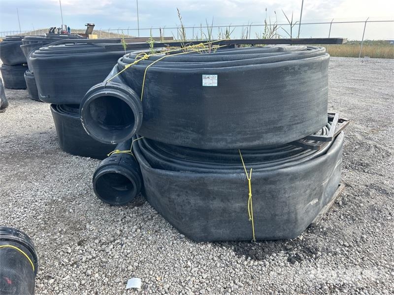 Quantity of (4) 16 in Hose Other components