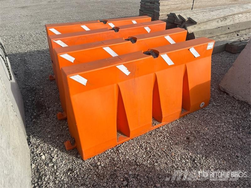  Quantity of (4) Barrier مكونات أخرى