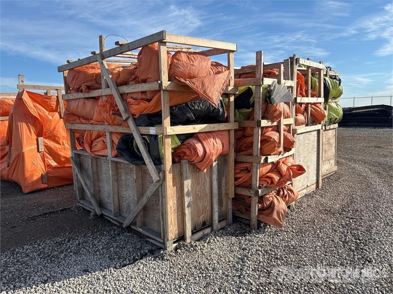 Quantity of (4) Boxes of of Tarps Gradbeništvo - drugo