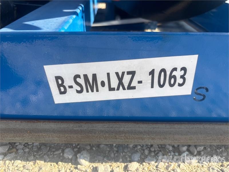 Quantity of (4) GIYI GY-SA 46 in Skid Steer Auger 鑽頭