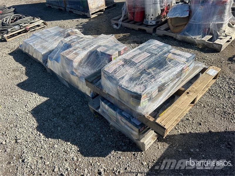 Quantity of (4) Pallets of Fasteners Seilwinden, Bauaufzüge und Lastenaufzüge