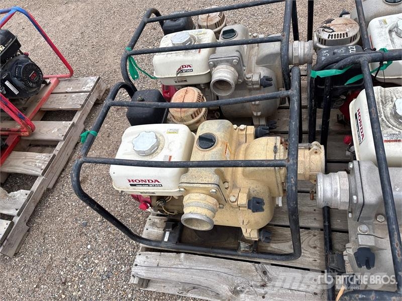  Quantity of (4) Water Pump Bombas de agua