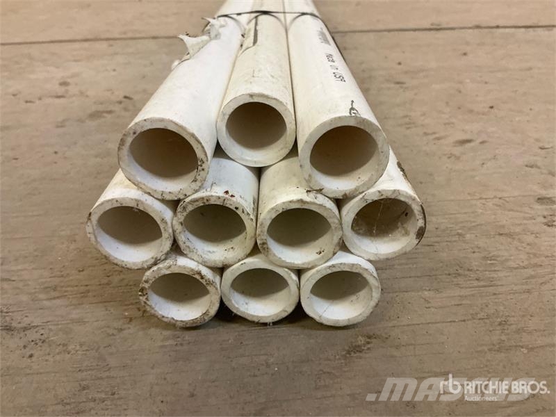 Quantity of 5 ft x 3/4 in PVC Pipe Kastmissüsteemid