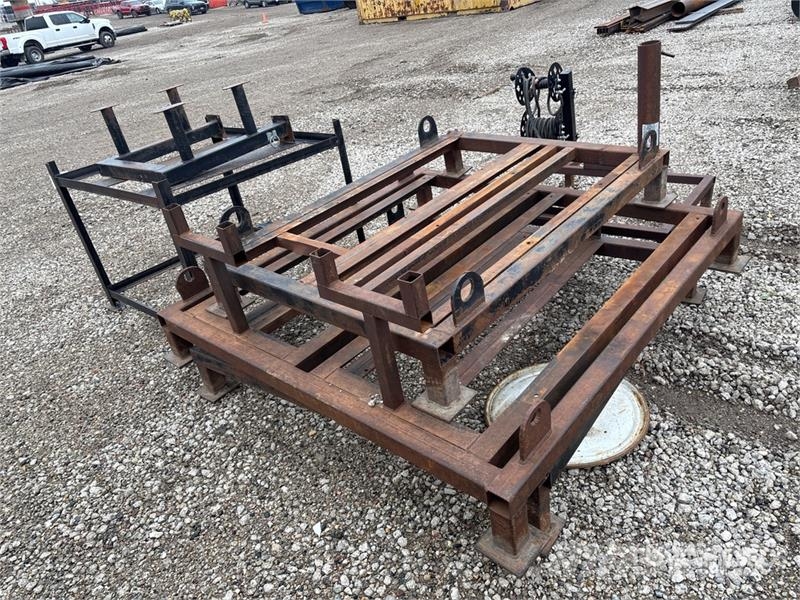  Quantity of (5) Steel Racks 吊車起重機、絞車吊貨機和物料升降機