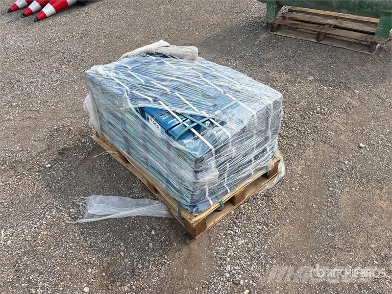 Quantity of (50) 5/8 in x 10 in Anchor Bolt (25 Pe Homok és Sószórók