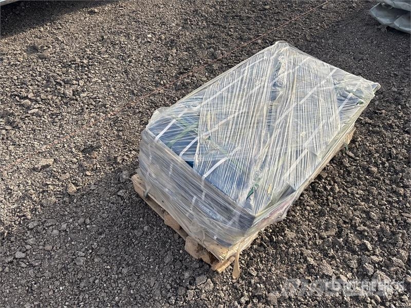  Quantity of (50) Boxes of 5/8 in x 10 in Anchor Bo Montacargas y elevadores de material