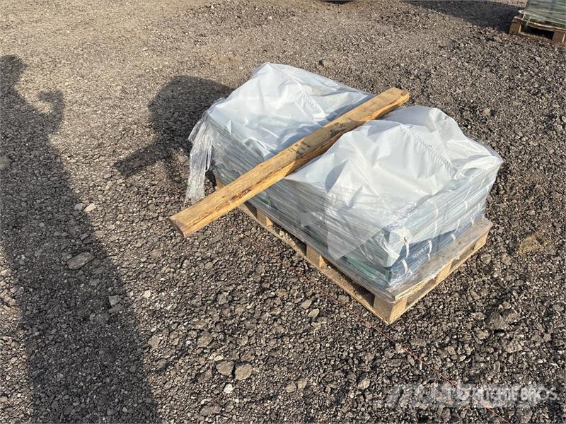Quantity of (50) Boxes of 5/8 in x 10 in Anchor Bo Verricelli, paranchi e sollevatori per materiali