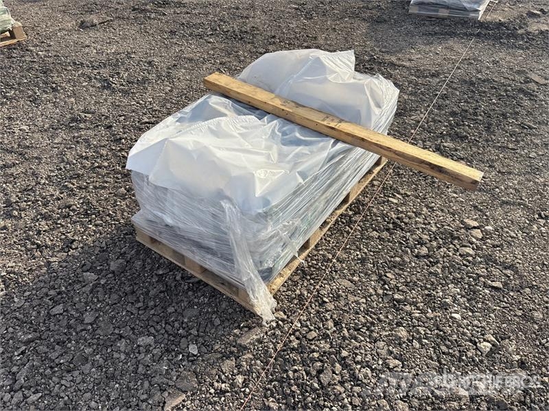 Quantity of (50) Boxes of 5/8 in x 10 in Anchor Bo Verricelli, paranchi e sollevatori per materiali