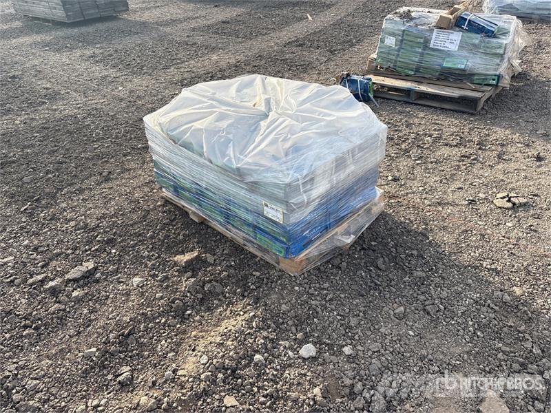  Quantity of (56) Boxes of 5/8 in x 12 in Anchor Bo Montacargas y elevadores de material