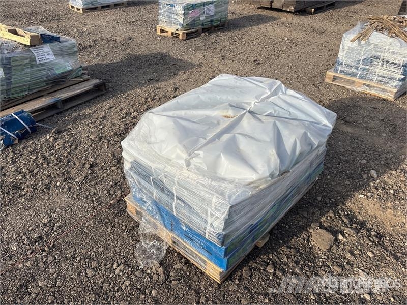  Quantity of (56) Boxes of 5/8 in x 12 in Anchor Bo Montacargas y elevadores de material