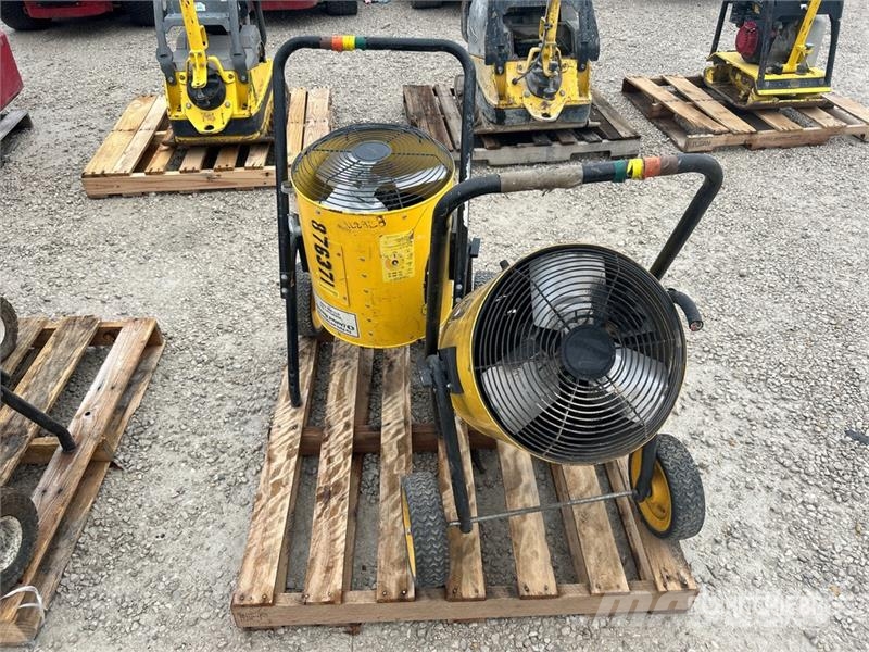 Quantity of (6) Electric Space Heater Ogrevalna in odtajevalna oprema