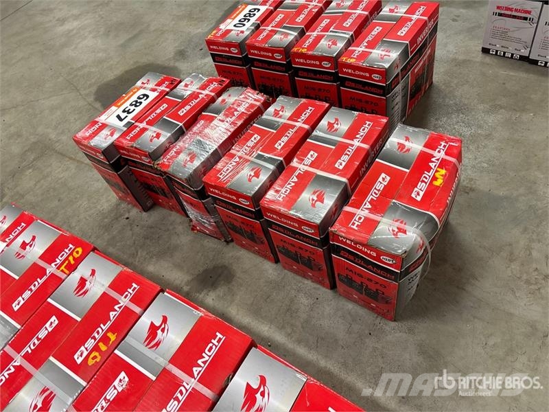  Quantity of (6)  MIG-270 115 A MIG Electric Welder Svářecí stroje