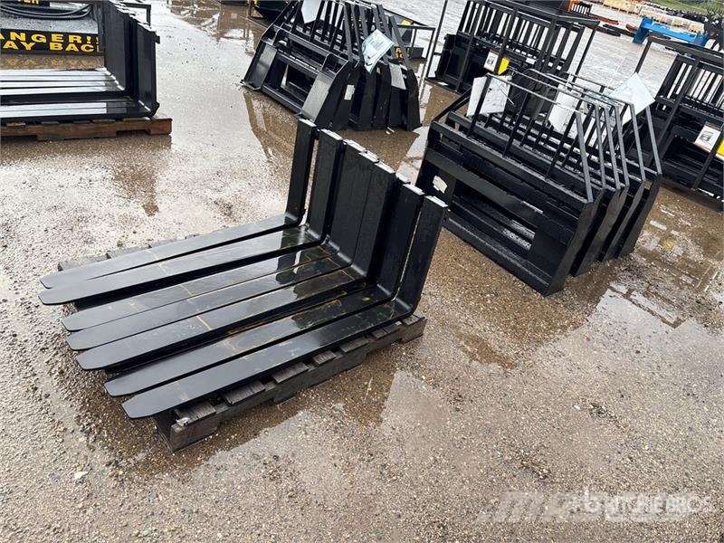 Quantity of (6) Mower King SA 48 in Skid Steer Fo 지게차