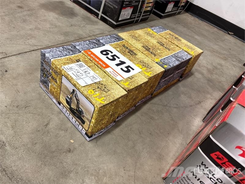  Quantity of (6)  SDLM70 Remote Control Excavator T مكونات أخرى