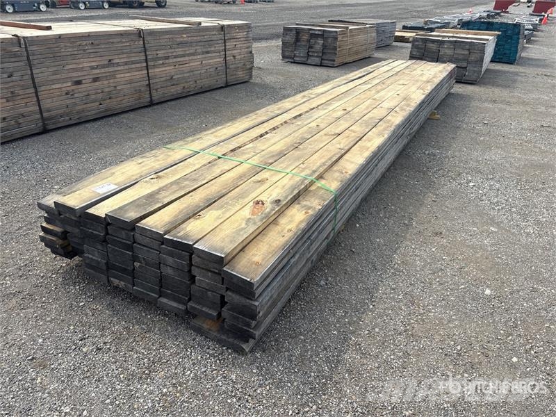 Quantity of (63) 2 in x 6 in x 20 ft SYP Lumber Andet tilbehør