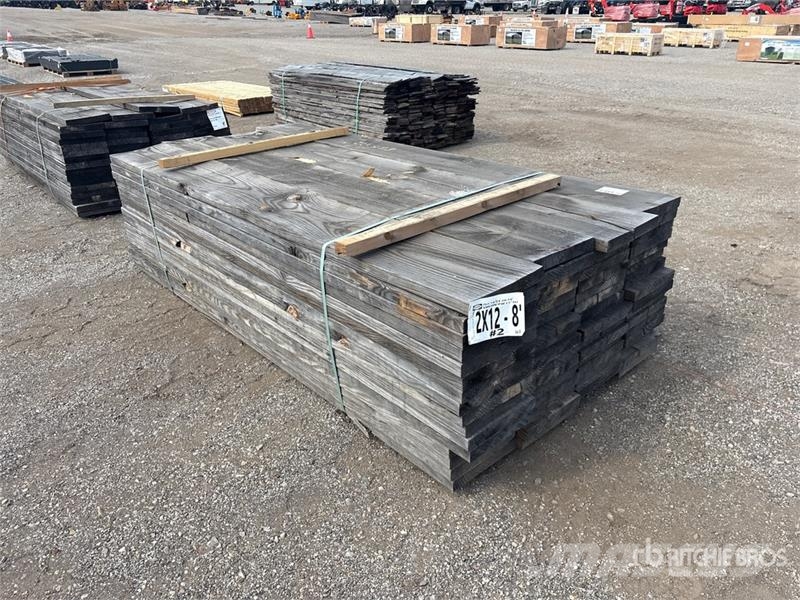 Quantity of (64) 2 in x 12 in x 8 ft SYP Lumber Andet tilbehør