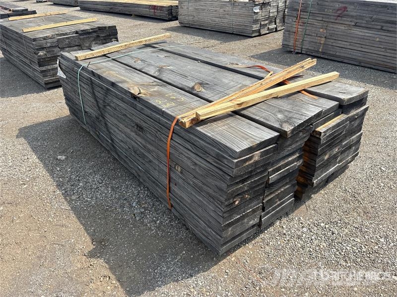Quantity of (64) 2 in x 12 in x 8 ft SYP Lumber Andet tilbehør