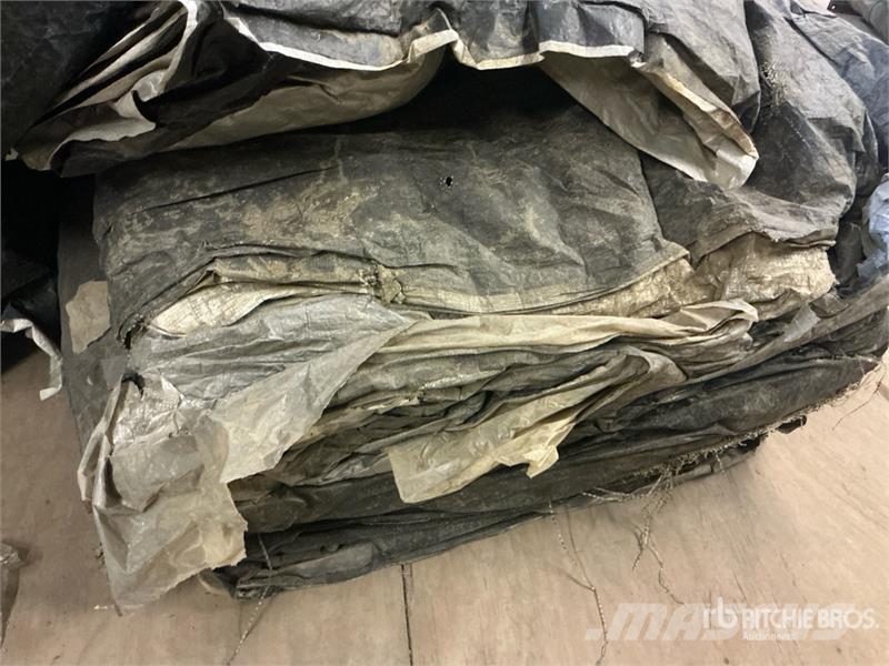 Quantity of (7) Concrete Blankets 건설 장비 - 기타