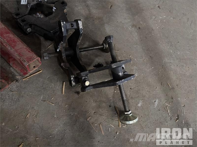  Quantity of (7) Drilling Tools 油氣鑽掘設備
