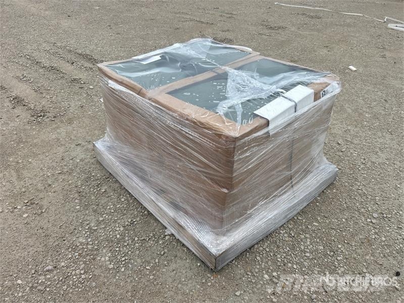  Quantity of (8) 5 Gal Utility Jug Outros componentes