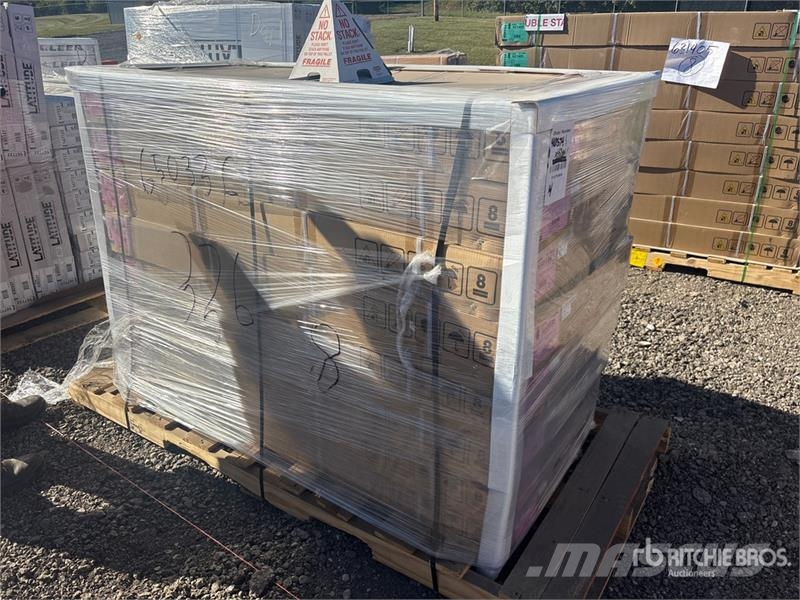 Quantity of (8) Leer HF650M Quad-Folding Tonneau C Transportes - Outros
