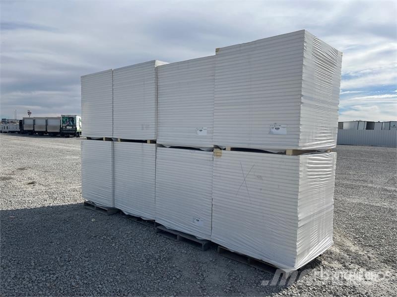 Quantity of (8) Pallets of Polyiso Insulation Seilwinden, Bauaufzüge und Lastenaufzüge