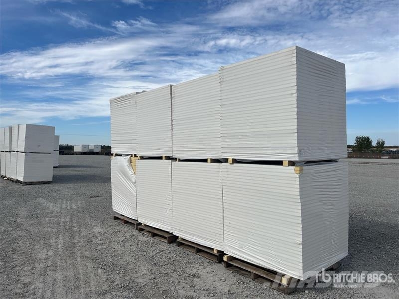 Quantity of (8) Pallets of Polyiso Insulation Seilwinden, Bauaufzüge und Lastenaufzüge