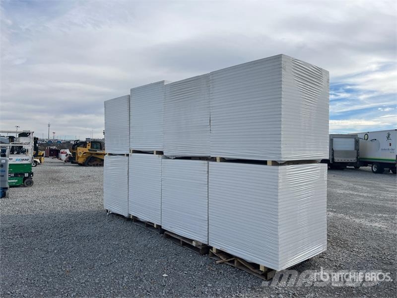 Quantity of (8) Pallets of Polyiso Insulation Seilwinden, Bauaufzüge und Lastenaufzüge